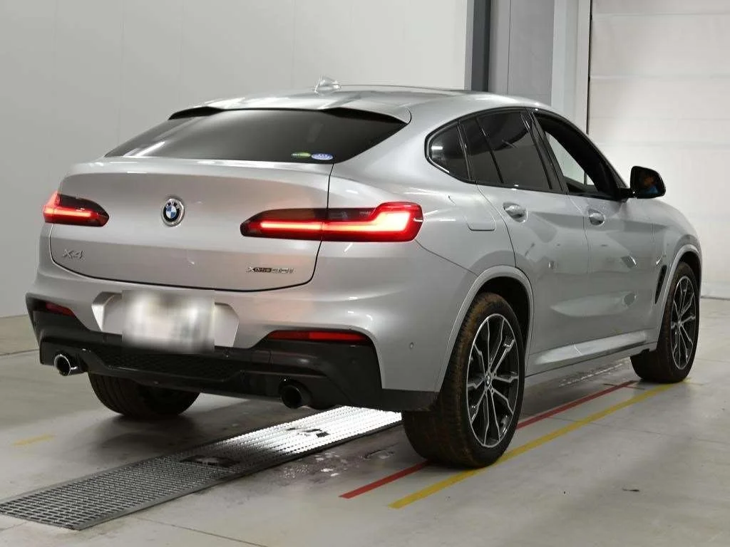 BMW X4  с аукциона в Японии