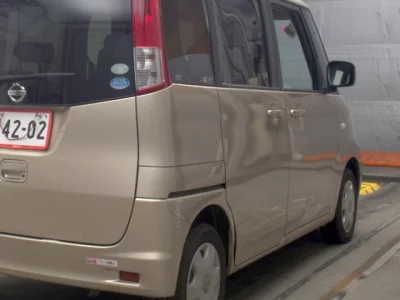 NISSAN ROOX