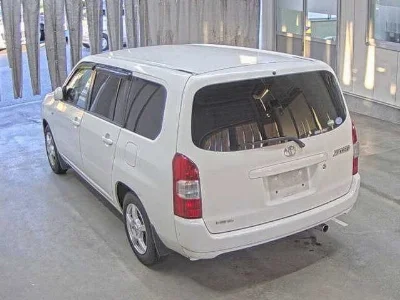 TOYOTA SUCCEED