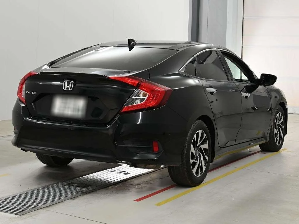 Honda Civic  с аукциона в Японии
