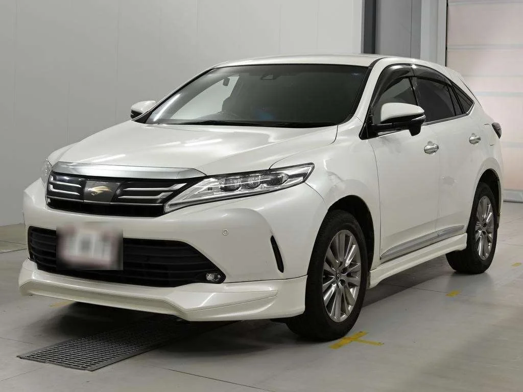 Toyota Harrier 2019