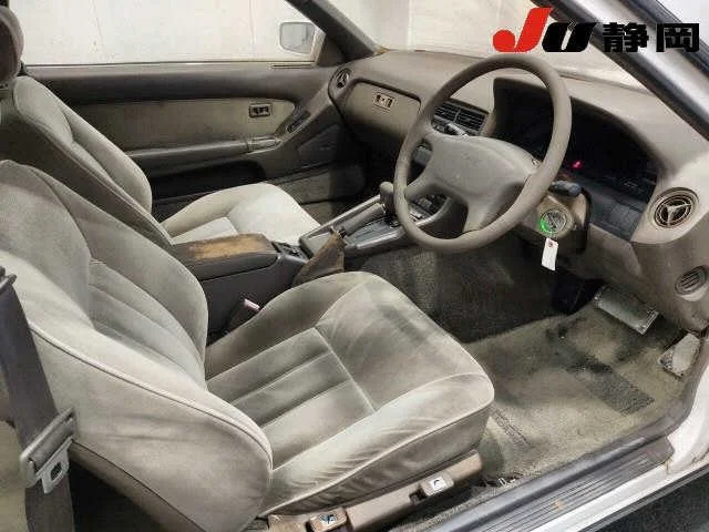 Toyota Soarer  с аукциона в Японии