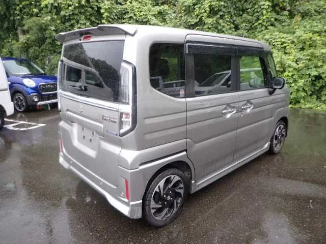 Suzuki Spacia Custom  с аукциона в Японии