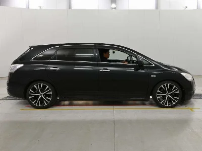 TOYOTA MARK X ZIO