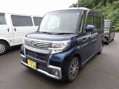DAIHATSU TANTO, 2019 — лот японского аукциона