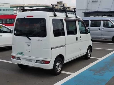 DAIHATSU HIJET VAN