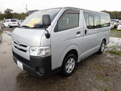 TOYOTA HIACE VAN, 2019 — лот японского аукциона