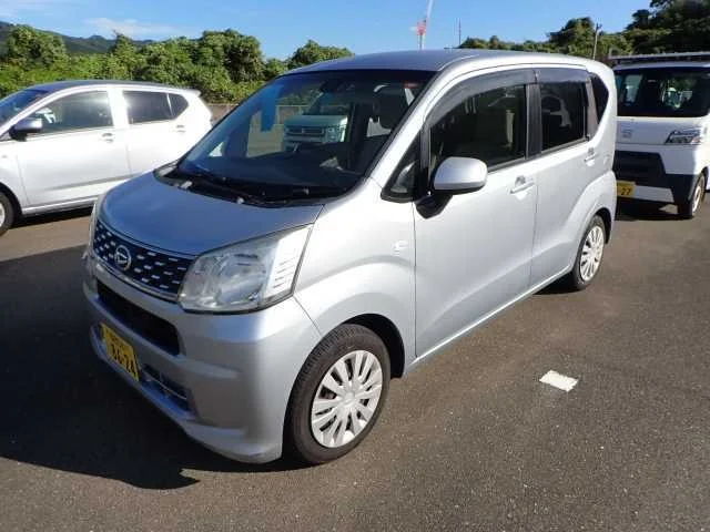 Daihatsu Move 2016