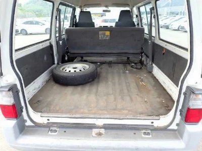 MAZDA BONGO VAN