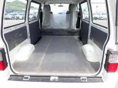 MAZDA BONGO VAN