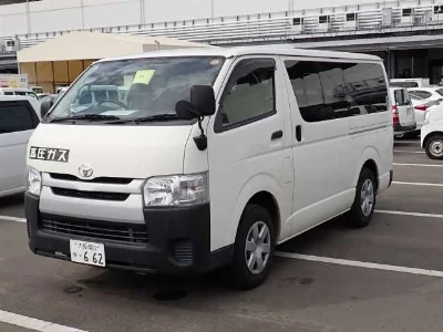 TOYOTA HIACE VAN, 2019 — лот японского аукциона