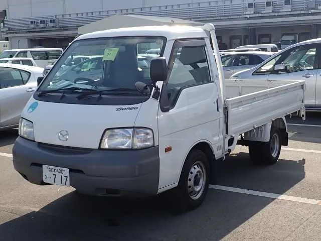 Mazda Bongo 2013