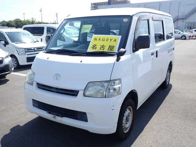 Toyota LiteAce Van 2017