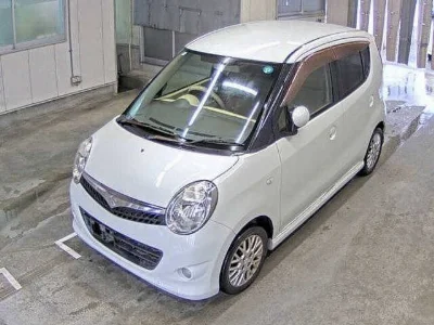 SUZUKI MRWAGON