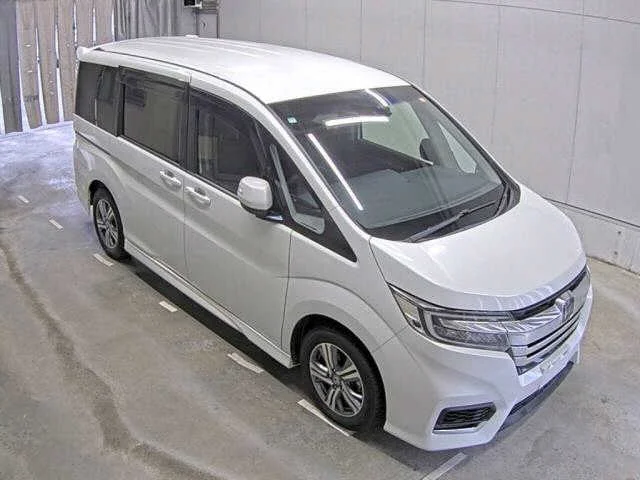 Honda Stepwgn 2017