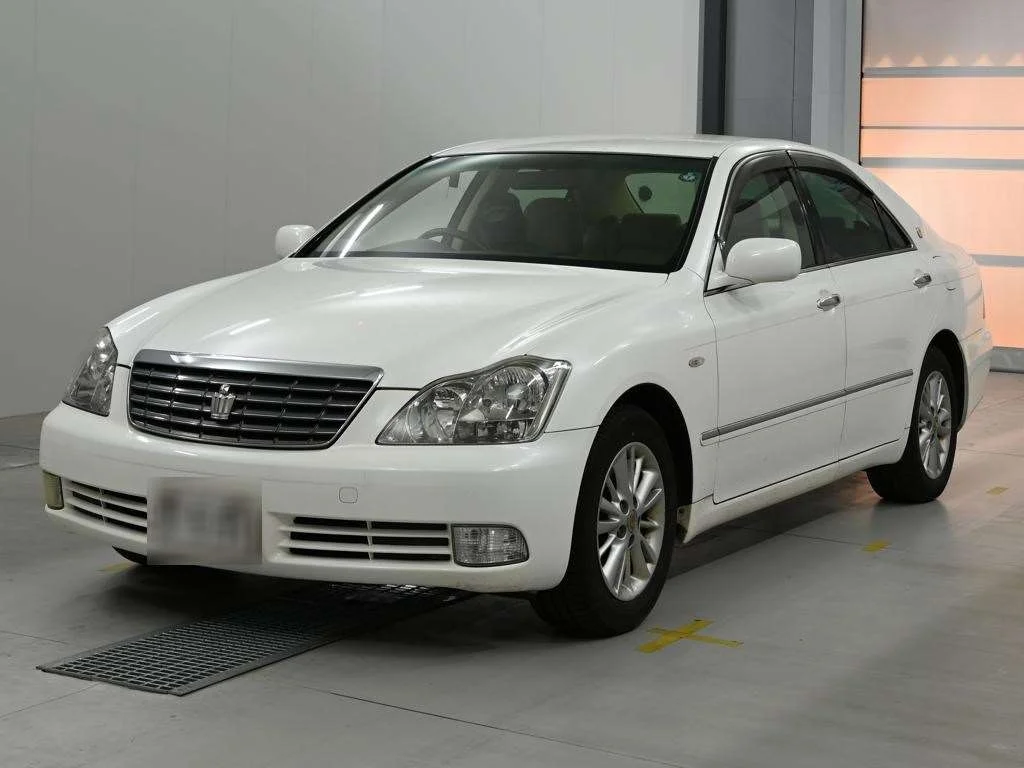 Toyota Crown 2005
