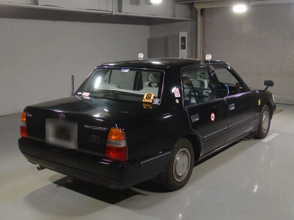 Toyota Comfort  с аукциона в Японии