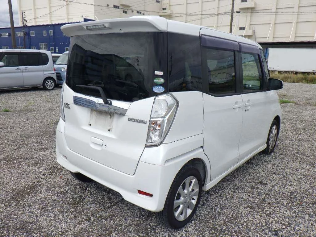 Mitsubishi EK SPACE CUSTOM  с аукциона в Японии