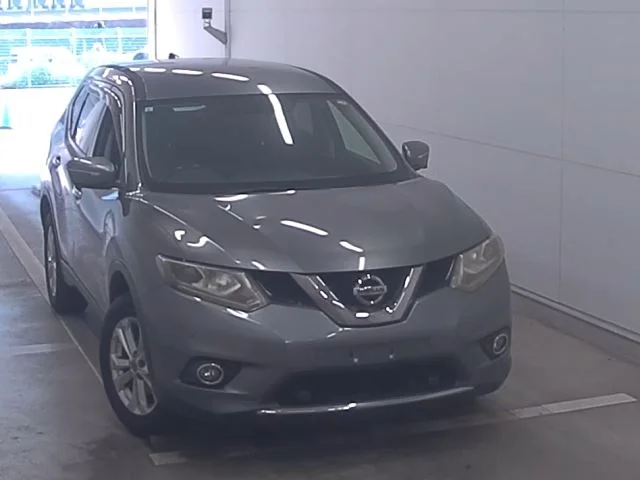 Nissan X-Trail  с аукциона в Японии