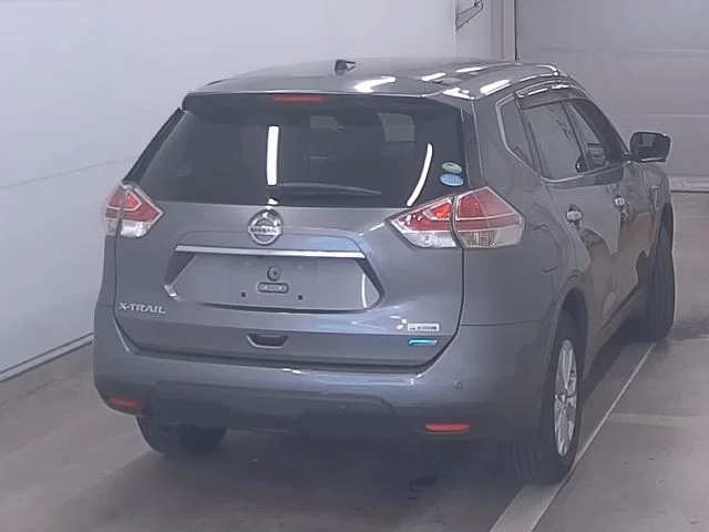 Nissan X-Trail  с аукциона в Японии