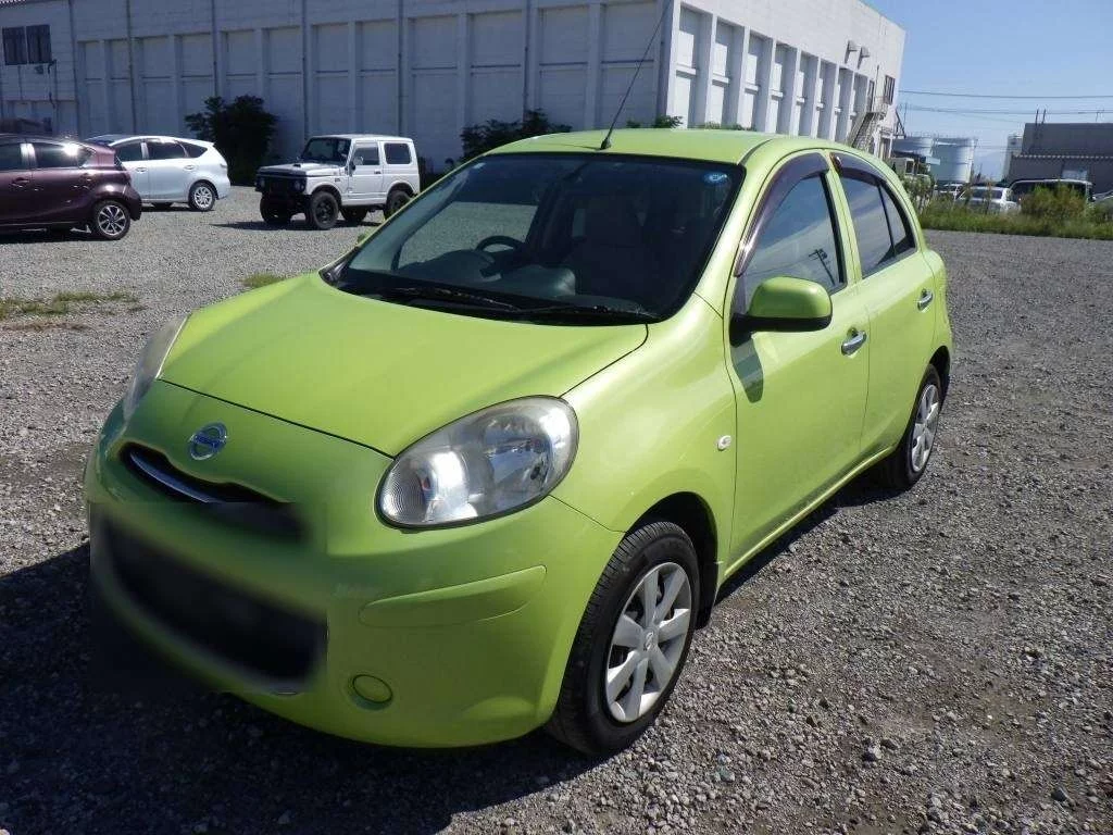 Nissan March 2013