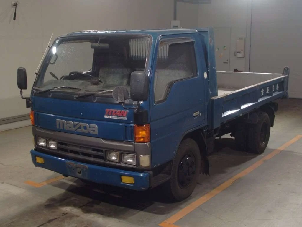 Mazda Titan  с аукциона в Японии