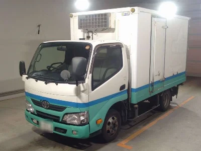TOYOTA DYNA