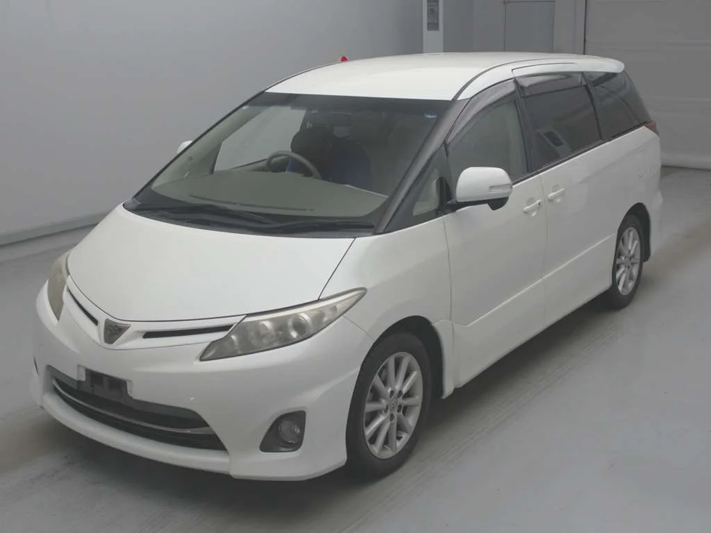 Toyota Estima 2010