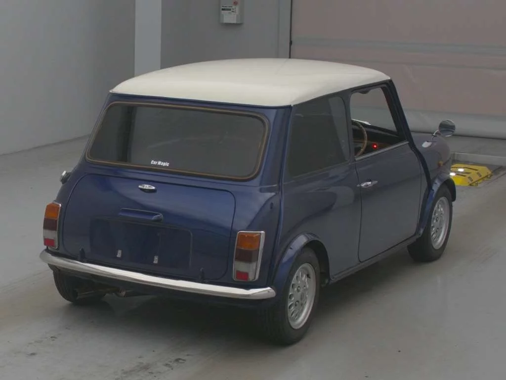 Rover Mini  с аукциона в Японии