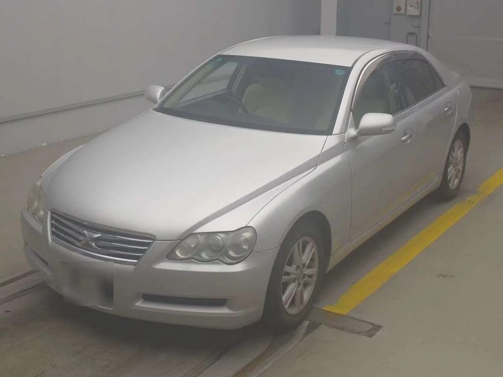 Toyota Mark X  с аукциона в Японии