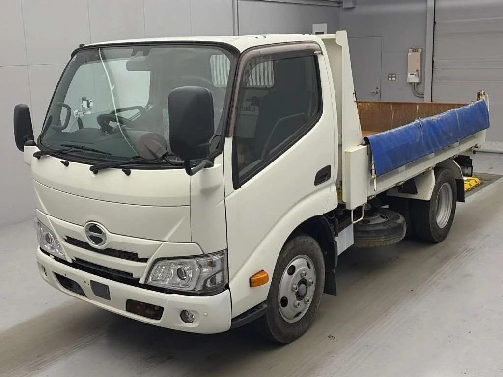 Hino Dutro  с аукциона в Японии