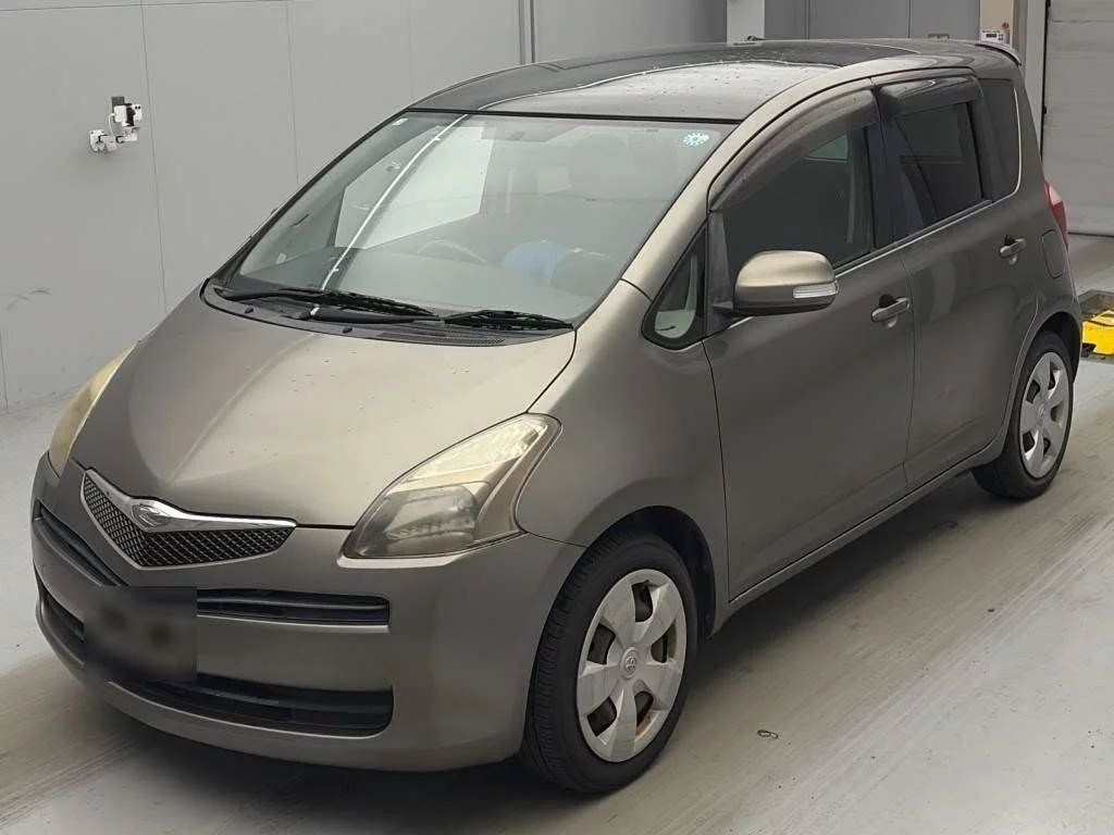 Toyota Ractis 2007