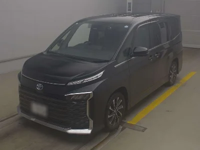 TOYOTA VOXY, 2022 — лот японского аукциона
