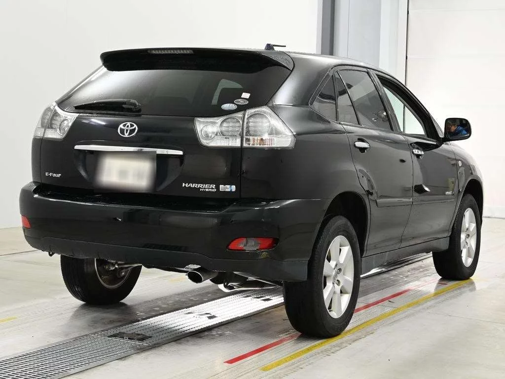 Toyota Harrier 2010