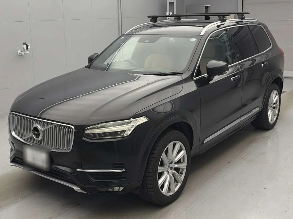 Volvo XC90  с аукциона в Японии