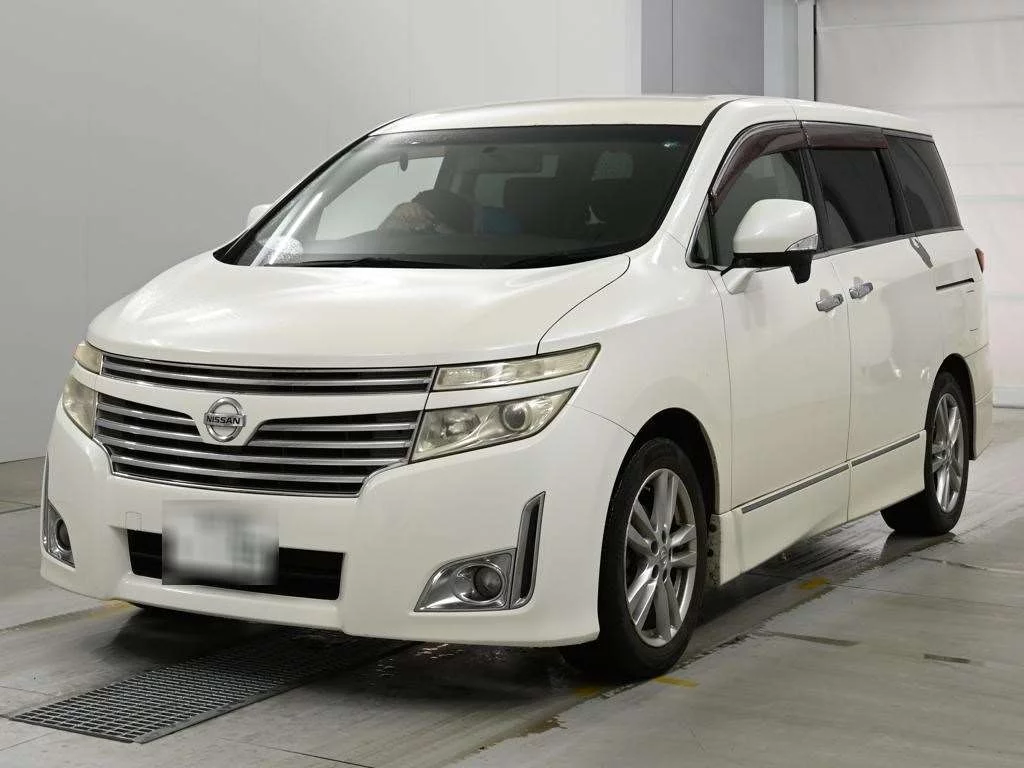 Nissan Elgrand 2010