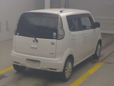 SUZUKI MRWAGON