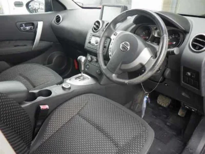 NISSAN DUALIS