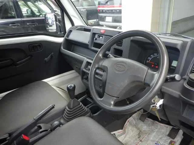 Subaru Sambar Truck  с аукциона в Японии