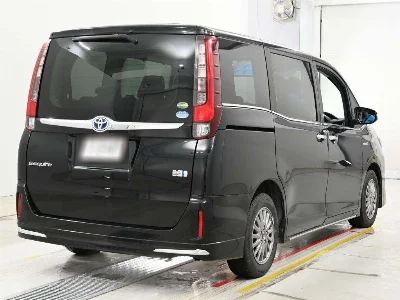 TOYOTA ESQUIRE