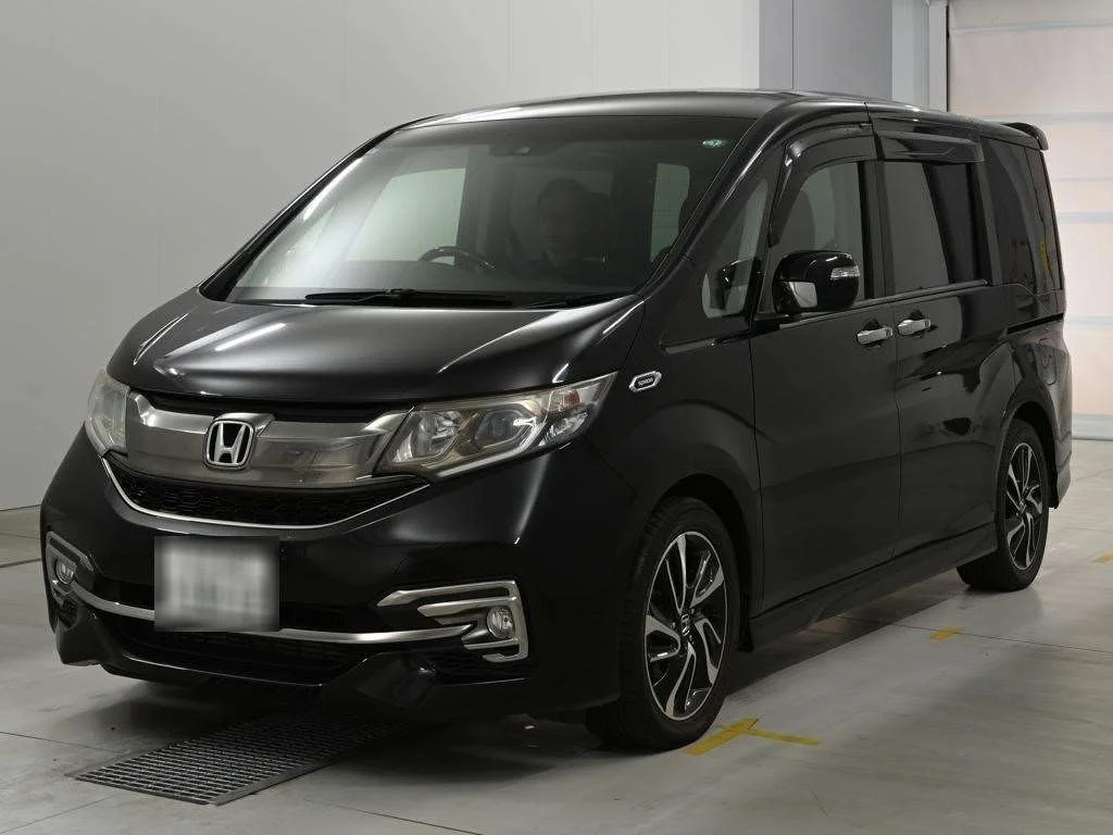 Honda Stepwgn 2017