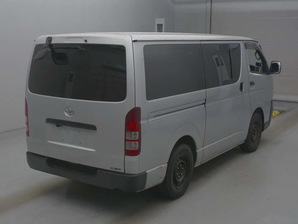 Toyota HiAce Van  с аукциона в Японии
