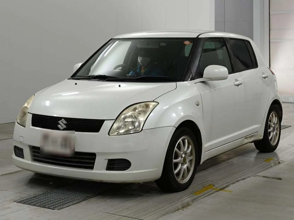 Suzuki Swift  с аукциона в Японии