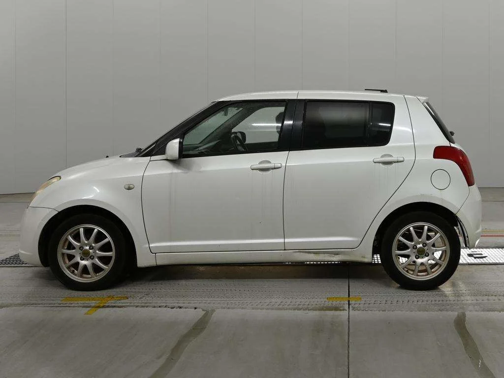 Suzuki Swift  с аукциона в Японии