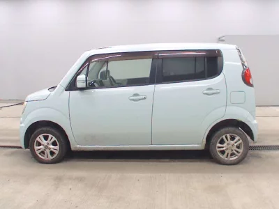 SUZUKI MRWAGON