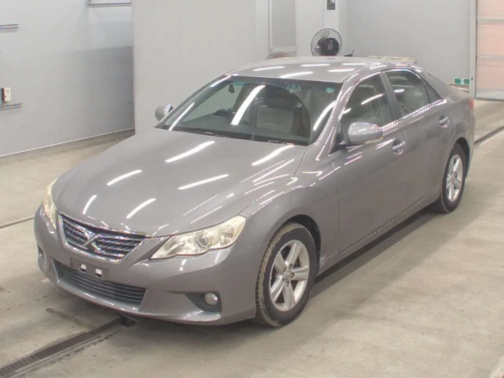 Toyota Mark X  с аукциона в Японии