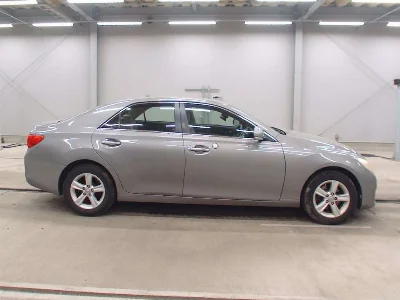 TOYOTA MARK X