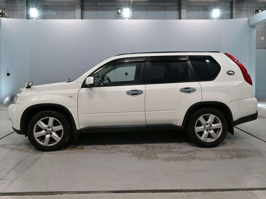 Nissan X-Trail  с аукциона в Японии