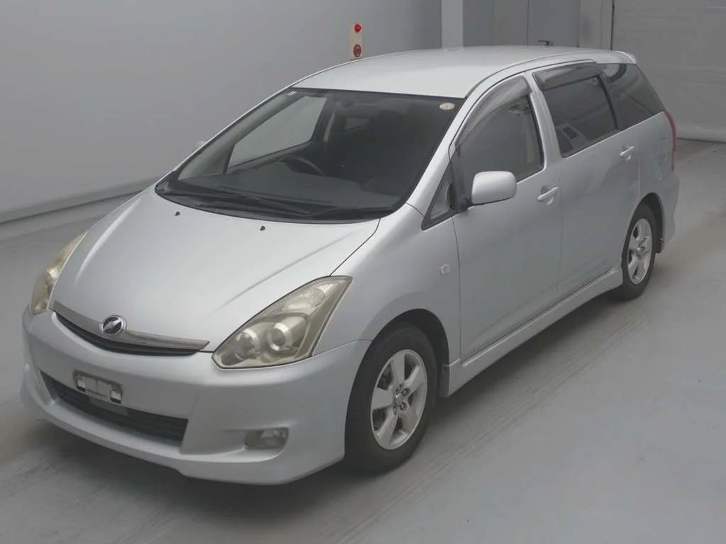 Toyota Wish 2005