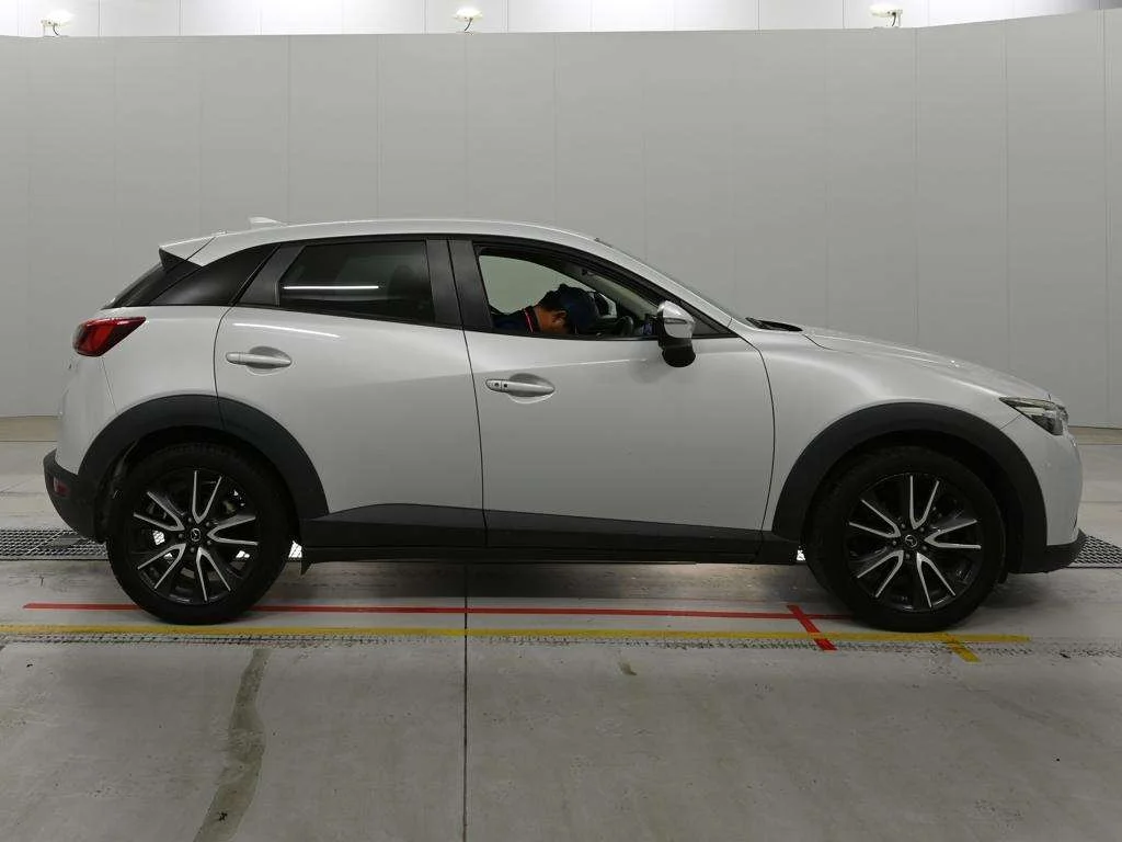 Mazda CX-3  с аукциона в Японии